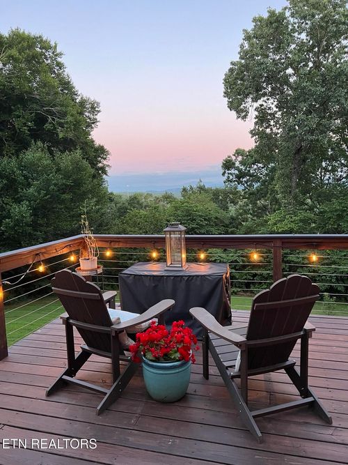 4701 Westover Ter, Knoxville, TN, 37914-5060 | Card Image