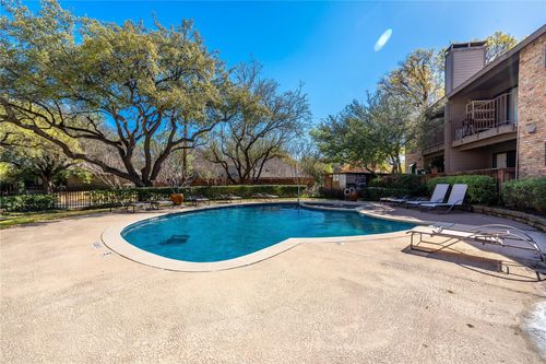 305-15221 Berry Trl, Dallas, TX, 75248-4966 | Card Image