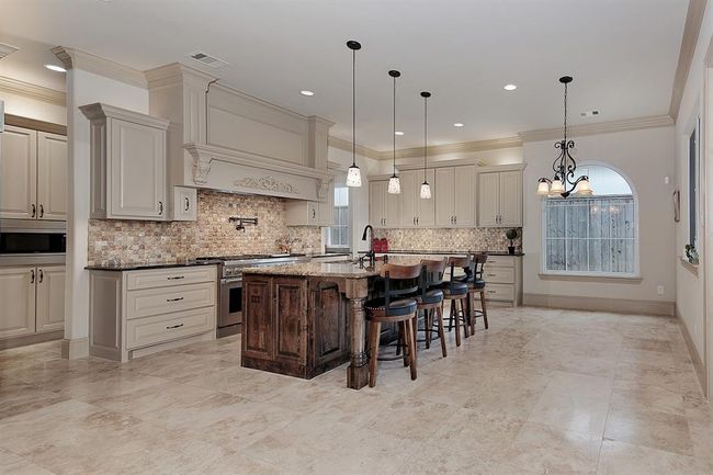 2 Black Cormorant Pl, House other with 3 bedrooms, 4 bathrooms and 2 parking in Spring TX | Image 14