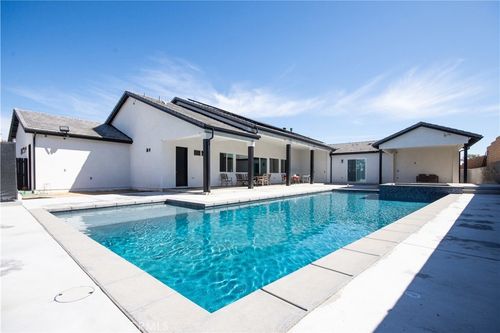 1204 Arbenz Cir, Corona, CA, 92881 | Card Image
