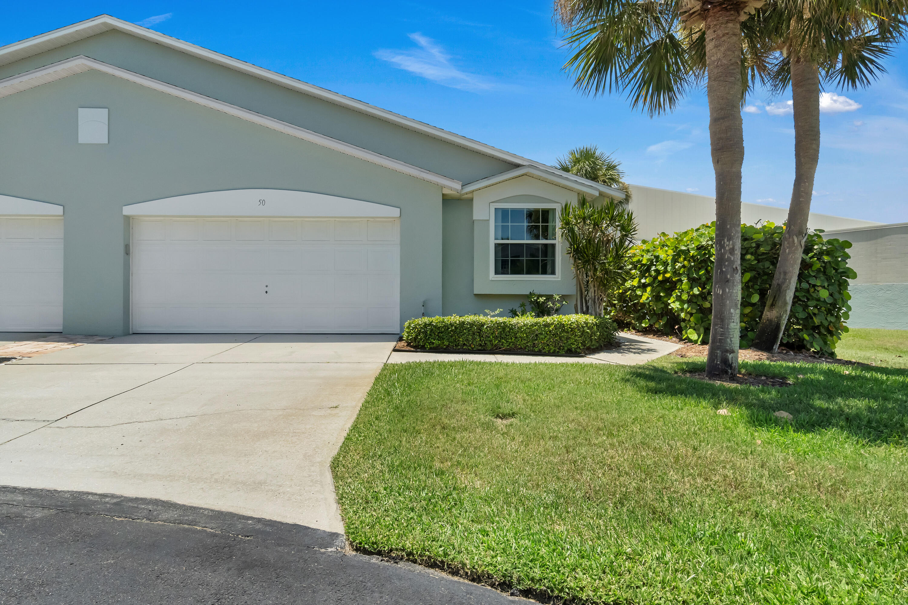 Smith Ct, Satellite Beach, FL 32937