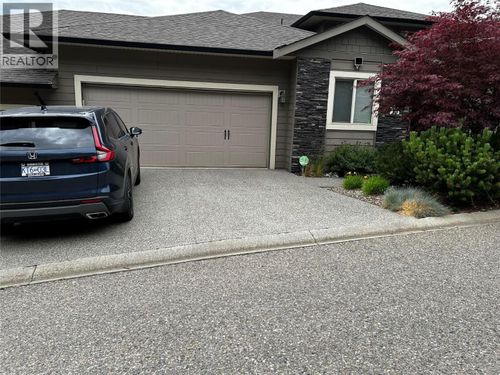 15-1040 Mount Revelstoke Pl, Vernon, BC, V1B4E3 | Card Image