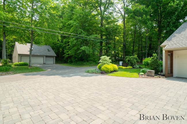 2765 Elmwood Dr, House other with 4 bedrooms, 4 bathrooms and null parking in Pierson MI | Image 5