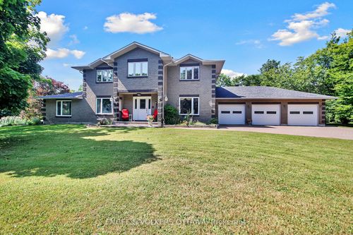 5593 Whitewood Ave, Manotick, ON, K4M1E1 | Card Image