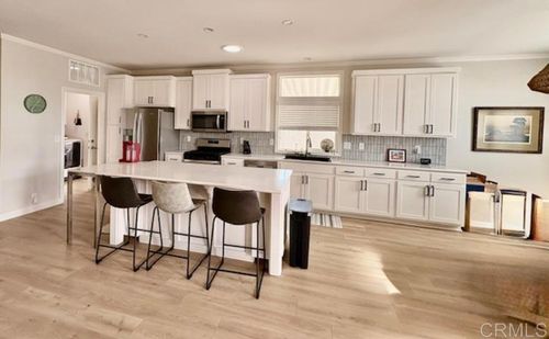 spc-130-1286 Discovery St, San Marcos, CA, 92078-4047 | Card Image