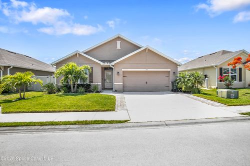 975 Newton Cir, ROCKLEDGE, FL, 32955-4570 | Card Image