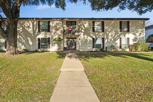 apt-304-4008 Ridglea Country Club Dr, Fort Worth, TX, 76126-2328 | Card Image