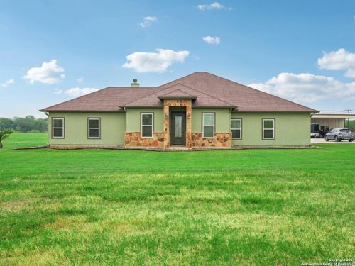 7803 Us Highway 181 S, Falls City, TX, 78113 | Card Image