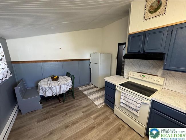 713 S Woodward St, House other with 3 bedrooms, 1 bathrooms and null parking in Allentown PA | Image 5