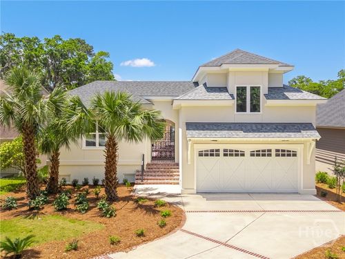 2 Top Gallant Cir, Savannah, GA, 31411-2720 | Card Image