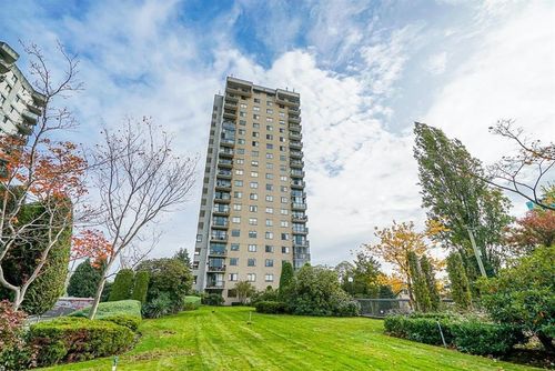 2006-145 St Georges Ave, North Vancouver, BC, V7L3G8 | Card Image