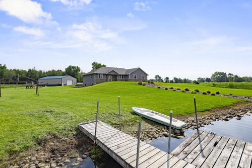 8464 County Road S, CHASE, WI, 54162 | Card Image