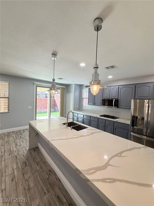 10549 Winter Grass Dr, Las Vegas, NV, 89135-4019 | Card Image