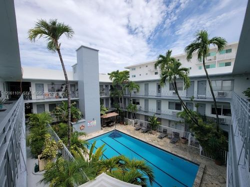 106-835 Lenox Ave, Miami Beach, FL, 33139-5625 | Card Image