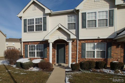 307 Shady Rock Ln, O Fallon, MO, 63368-7470 | Card Image
