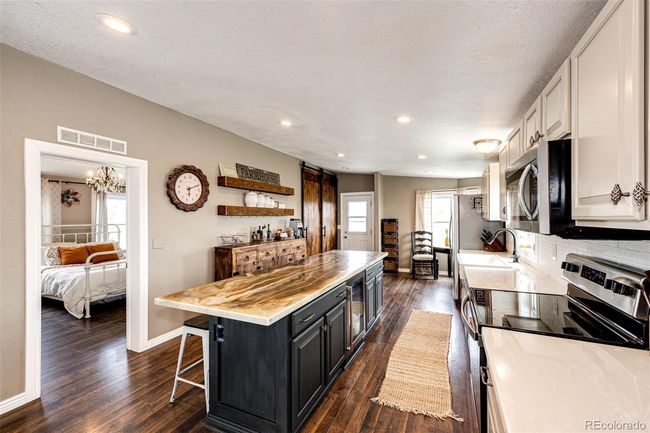 28505 County Road 5, House other with 5 bedrooms, 3 bathrooms and 6 parking in Elizabeth CO | Image 10