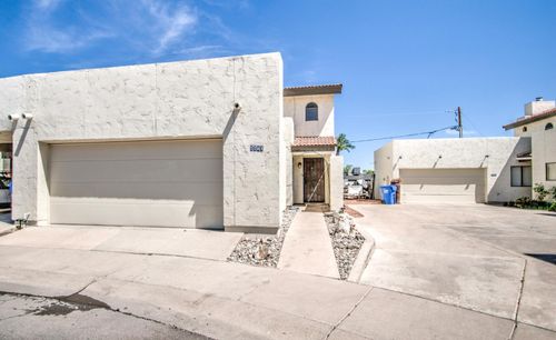7761 N 19th Dr, Phoenix, AZ, 85021-6983 | Card Image