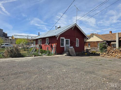 228 8th Ave S, Buhl, ID, 83316-1323 | Card Image