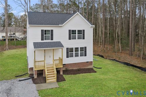 501 Smith Dr, Ruther Glen, VA, 22546-5066 | Card Image