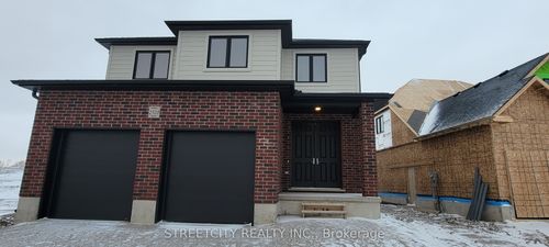 2520 Buroak Dr, London, ON, N6G3X7 | Card Image