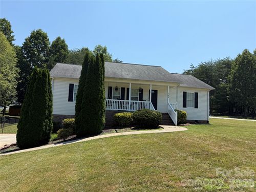 153 Deer Creek Dr, Hudson, NC, 28638-8919 | Card Image