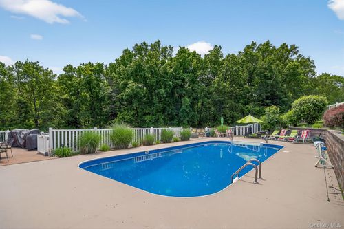 53 Odyssey Dr, Chester, NY, 10918-2214 | Card Image