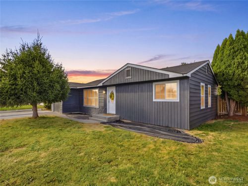 121 K Street Sw, Quincy, WA, 98848 | Card Image
