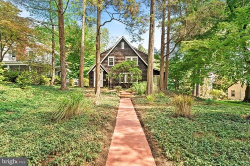 2148 Pennington Rd, EWING, NJ, 08638-1433 | Card Image