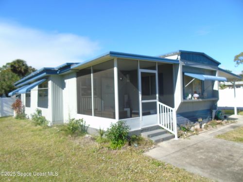 40 Annette Dr, Melbourne, FL, 32904-1988 | Card Image