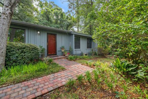 2017 Ted Hines Drive, TALLAHASSEE, FL, 32308 | Card Image