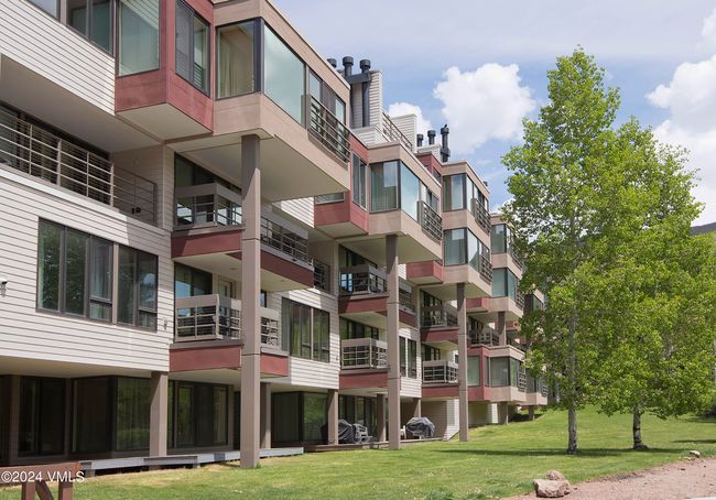 2313 - 1100 N Frontage Rd W, Condo with 2 bedrooms, 2 bathrooms and 1 parking in Vail CO | Image 32