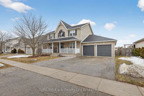 20 Owen St, Ingersoll, ON, N5C4G7 | Card Image