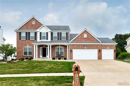 7428 Heathermoor Lane, Dardenne Prairie, MO, 63368 | Card Image