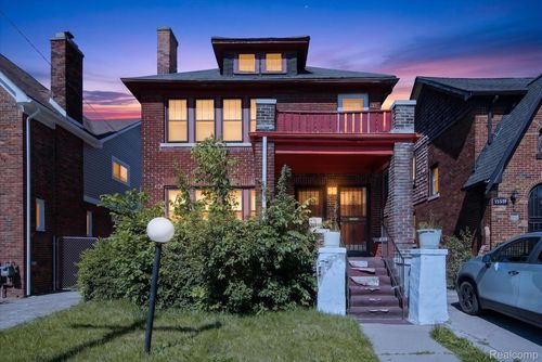 13551 Santa Rosa Dr, Detroit, MI, 48238-2533 | Card Image