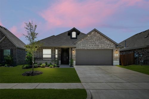 914 Madeline Ln, Cleburne, TX, 76033-7606 | Card Image