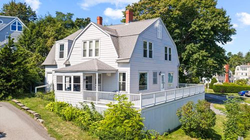 16 Glen Ave, Cape Elizabeth, ME, 04107-1022 | Card Image