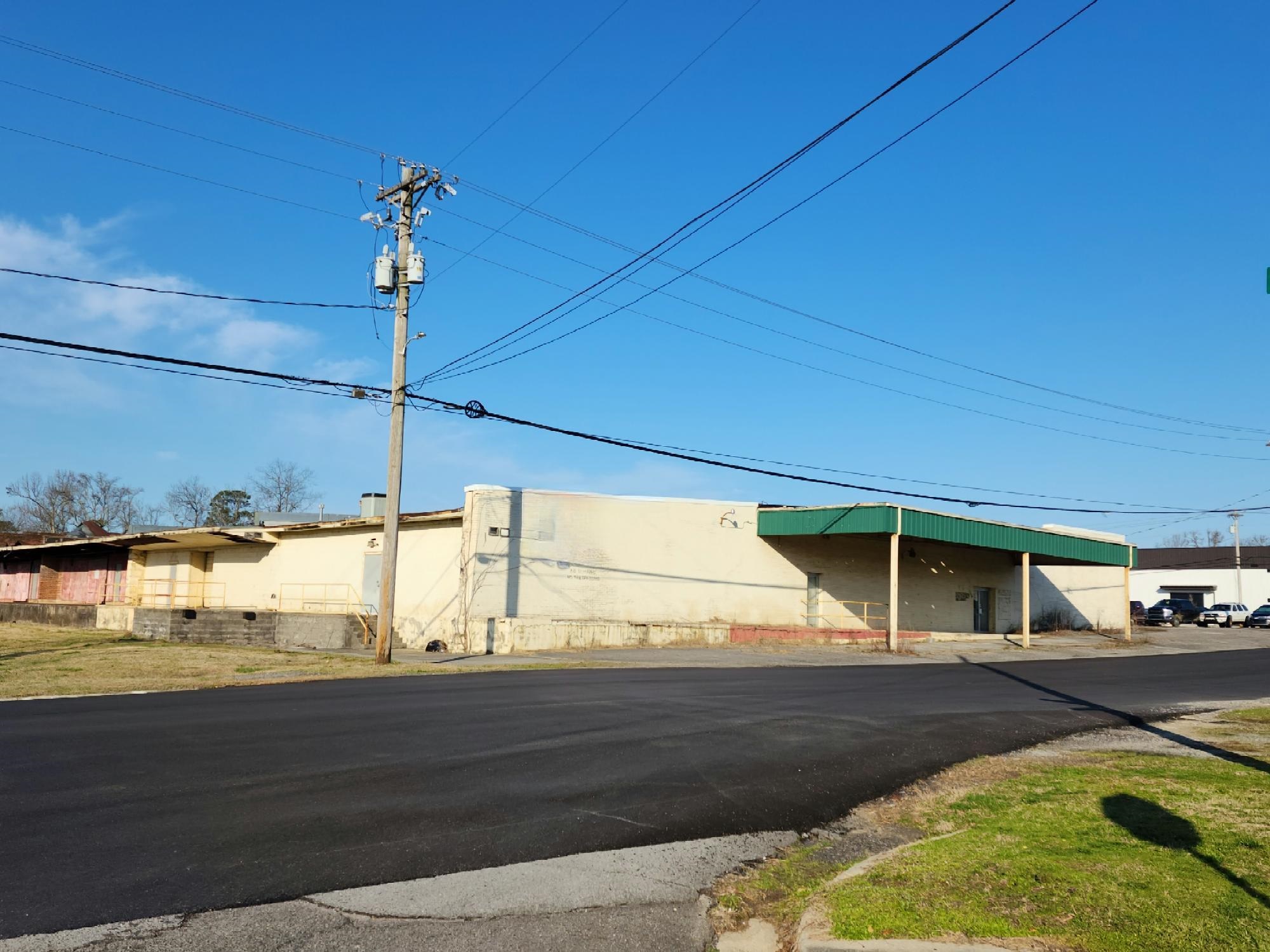 2nd 2Nd St Sw, Cullman, AL 35055