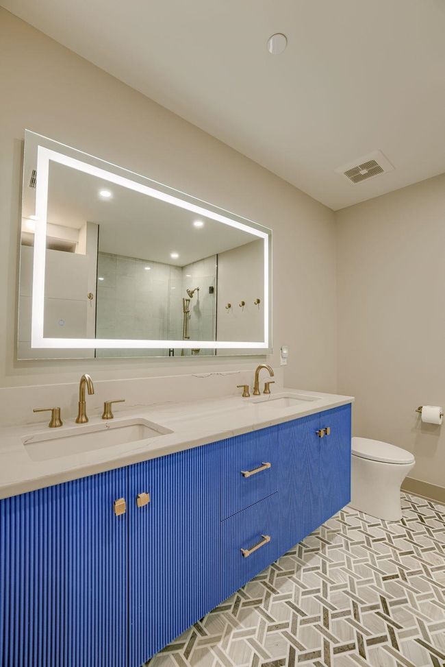 APT-5810 - 3201 Dodge Ct, Condo with 3 bedrooms, 3 bathrooms and 2 parking in Omaha NE | Image 15