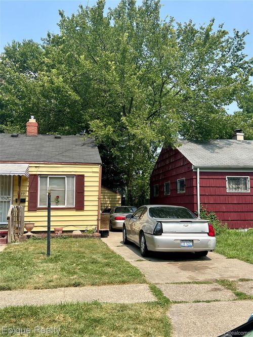 2930 Prospect St, Flint, MI, 48504-3275 | Card Image