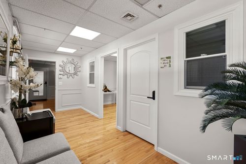 ste-203-1-350 Silas Deane Hwy, Wethersfield, CT, 06109-1700 | Card Image