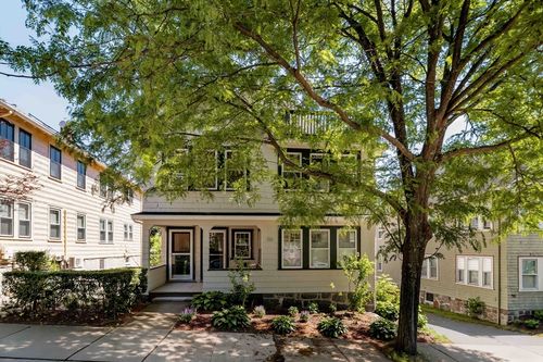 1-101 Fletcher St, Boston, MA, 02131-1917 | Card Image