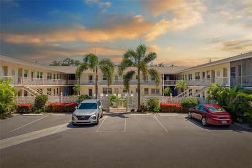 apt-108-510 Granada Ave, VENICE, FL, 34285-2210 | Card Image