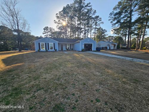 635 Shadowridge Rd, Jacksonville, NC, 28546-7803 | Card Image