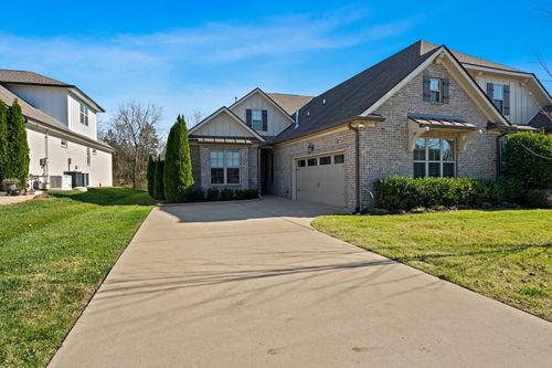 2279 Seven Points Cir, Hermitage, TN, 37076-3736 | Card Image