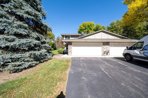 13642 86th Ave N, Maple Grove, MN, 55369-4635 | Card Image