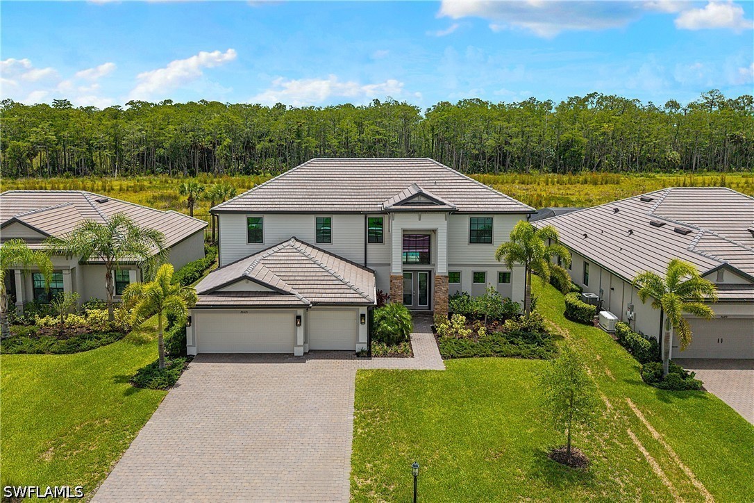Residential in Estero