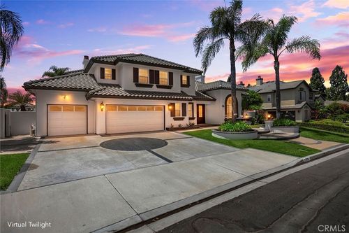 27830 Mount Whitney, Yorba Linda, CA, 92887 | Card Image