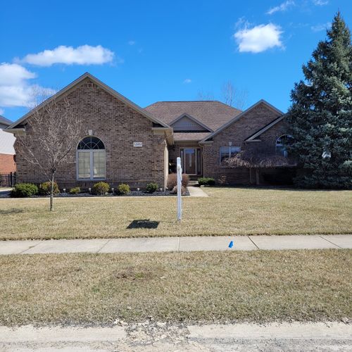 32851 Adam Brown Dr, Rockwood, MI, 48173-8785 | Card Image