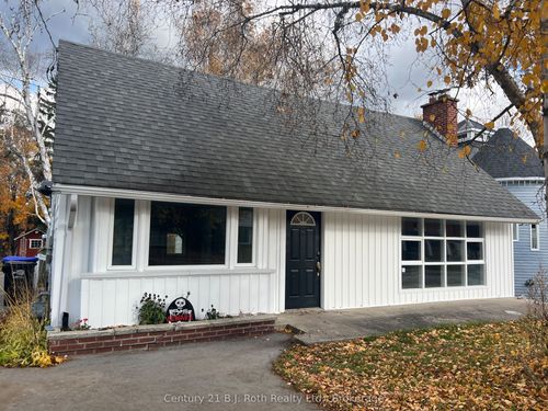 309 Manly St, Midland, ON, L4R3C7 | Card Image