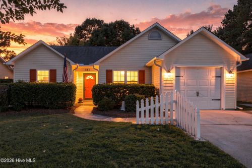 643 Lanvale Hills Cir, Leland, NC, 28451-9314 | Card Image